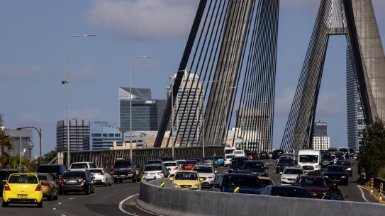 The Anzac Bridge has four lanes in each direction.  