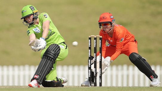 Heather Knight hits out against the Scorchers.
