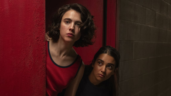 Margaret Qualley and Geraldine Viswanathan are on the run in the comedy Drive-Away Dolls.