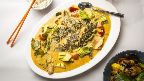 The whole Thai-style “fish” is a signature dish at Vegie Mum.