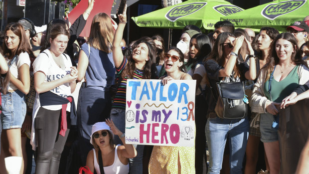 What is Taylor-gating, and is it the best way to see Taylor Swift without tickets?