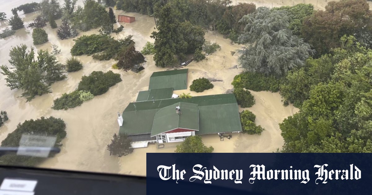 New Zealand pledges more than $1b for cyclone and flood recovery