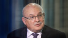 AGL chairman Peter Botten says investors need to focus on “facts” not “fiction”.