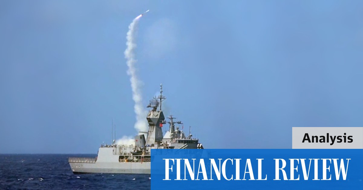 Why China fired sonar at Australian divers - Vimarsana News