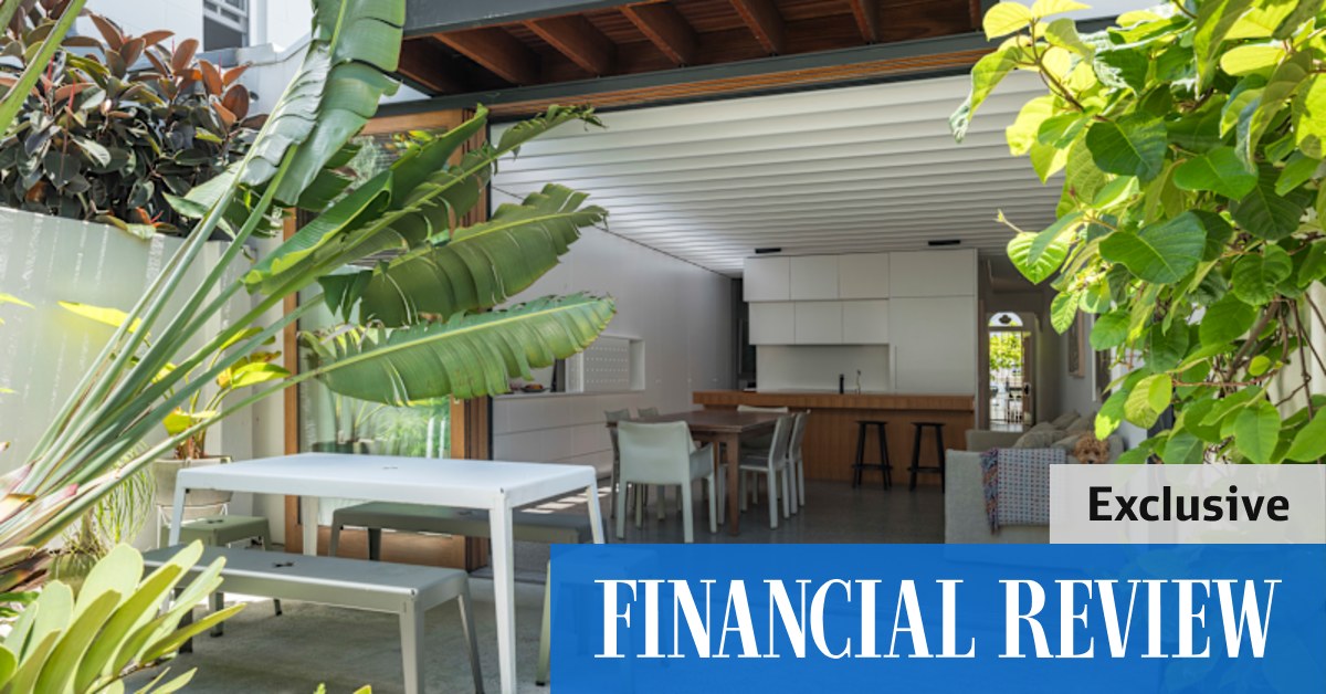 Prestige property: Former ASX exec Max Cunningham offers $9.5m 'trophy terrace' - Vimarsana News