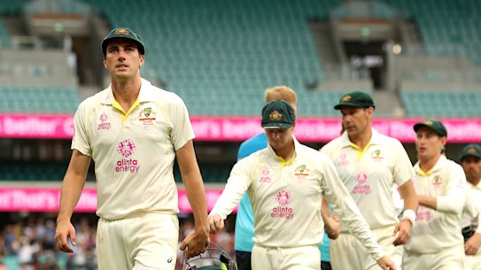 Pat Cummins and his team at the SCG. Some of them are concerned ahead of the tour to Pakistan. 