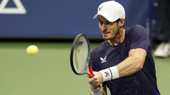 Andy Murray has decided to not play a tournament before travelling to the Australia.