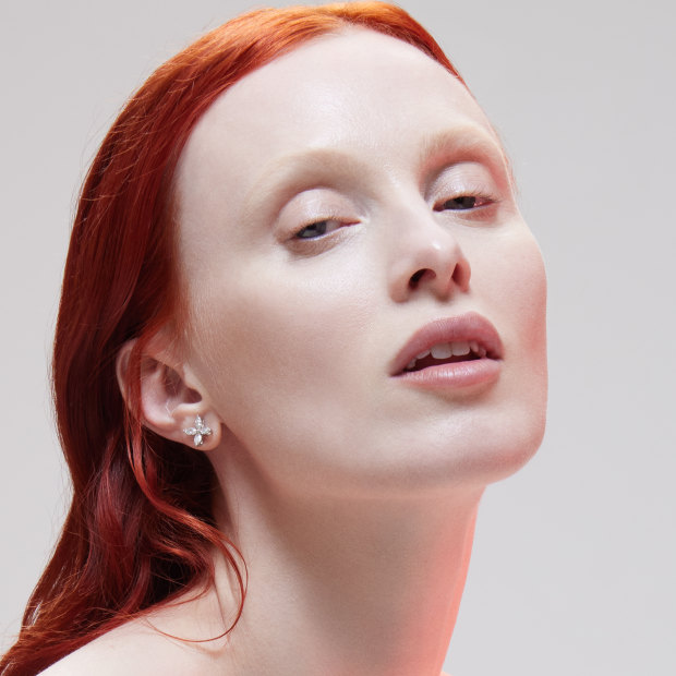 Karen Elson, who started modelling, says that “At that age, I wasn’t able to stand up for myself and say no to shoots that made me feel uncomfortable. I thought that if I did, I would be sent back home. ”  