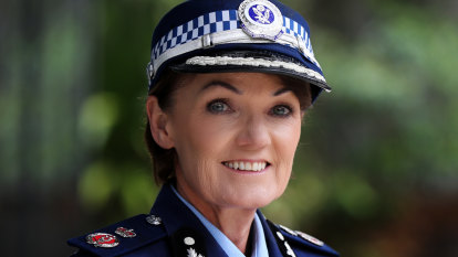 NSW Police boss must rebuild links with community
