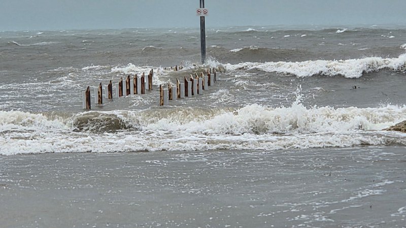 WA storm leaves thousands without power across the state