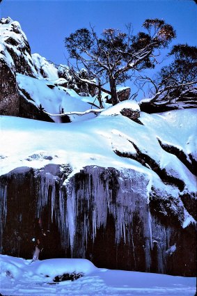 Giant-sized icicles on the Ramshead Range.