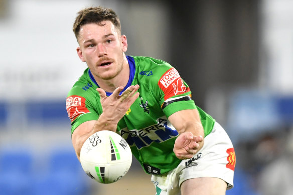 Tom Starling playing for Canberra in 2021.