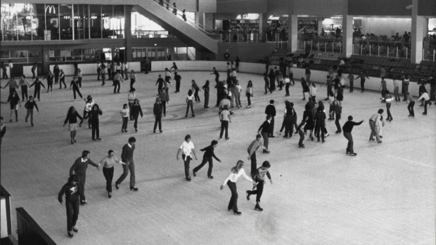 This photo shows how popular the rink was in 1983.