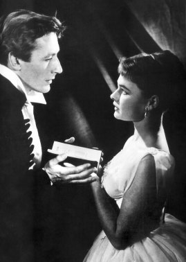 In 1957 Judi Dench played Ophelia to John Neville’s Hamlet.