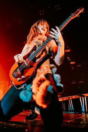 Bassist Victoria De Angelis.