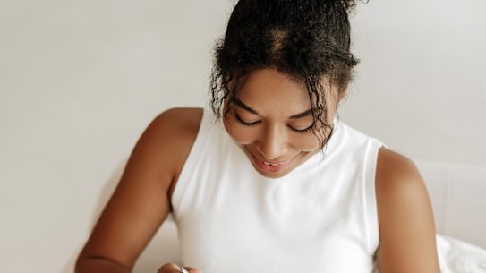 Spoon-feeding your way to better mental health?