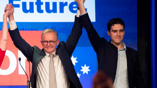 Albanese celebrating election victory with his partner Jodie Haydon and son, Nathan. 
