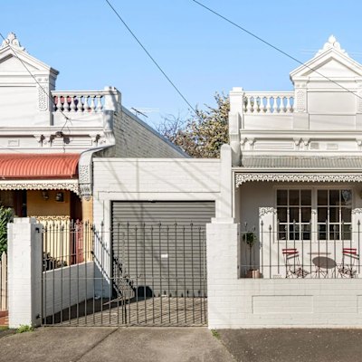 Baby Boomer couple beat five others for $1.5m Northcote two-bedder