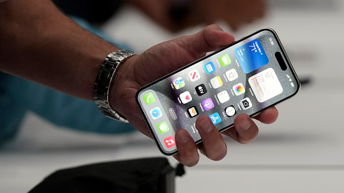 ‘Unavoidable’ price hike is coming for iPhones