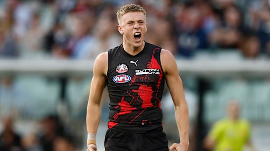 Essendon young gun Nate Caddy has signed a big contract extension with the club.