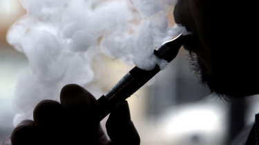 Health Minister Greg Hunt faces a growing backlash over an import ban on vaping liquids. 