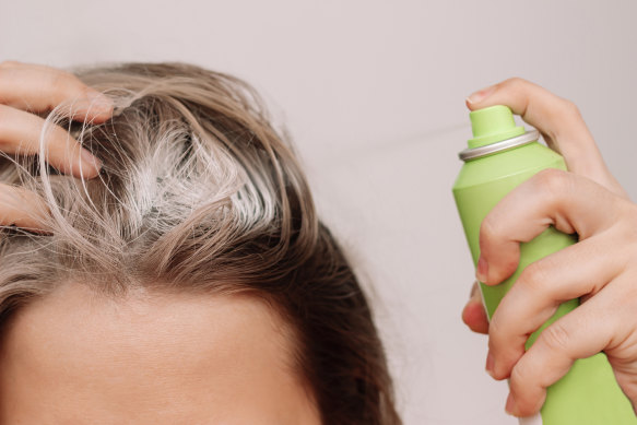 Dry shampoo is not an alternative to hair washing.