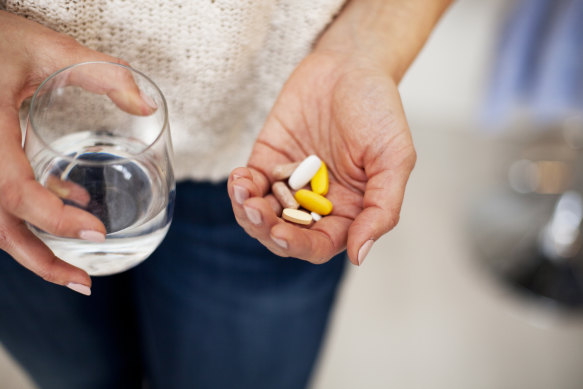 Multivitamins have not been shown to increase longevity.