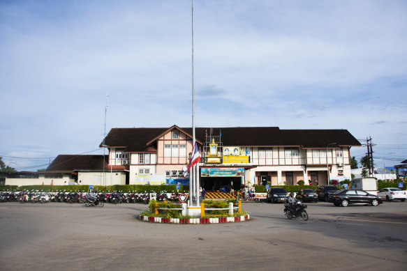 Chumphon train station is known for its yesteryear architecture. 