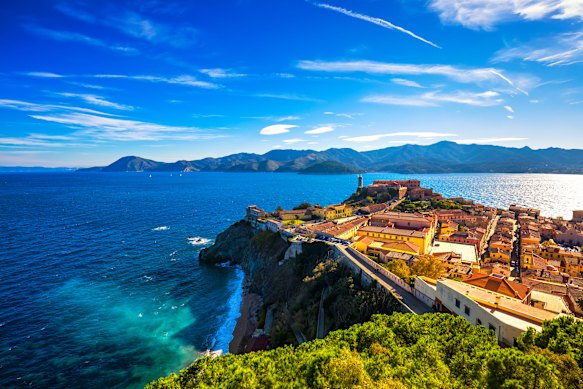 The lighthouse and fort at Elba.
