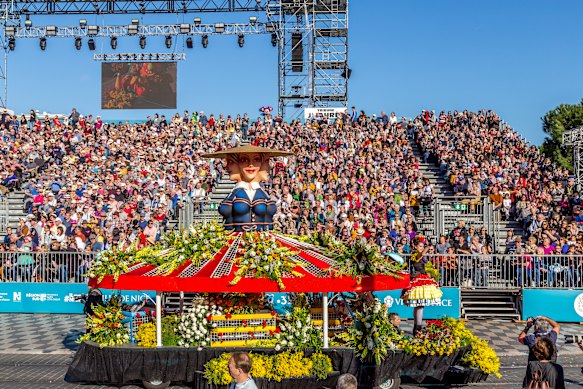 A flower-adorned float in the “Battle of Flowers”, a highlight of the Carnaval de Nice.