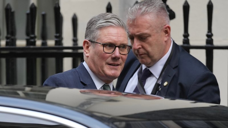 With a British blunder, Starmer catches an Australian political virus