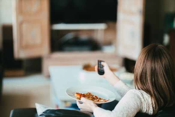 Avoid eating in front of the tv or while on your phone and focus on the food in front of you. 