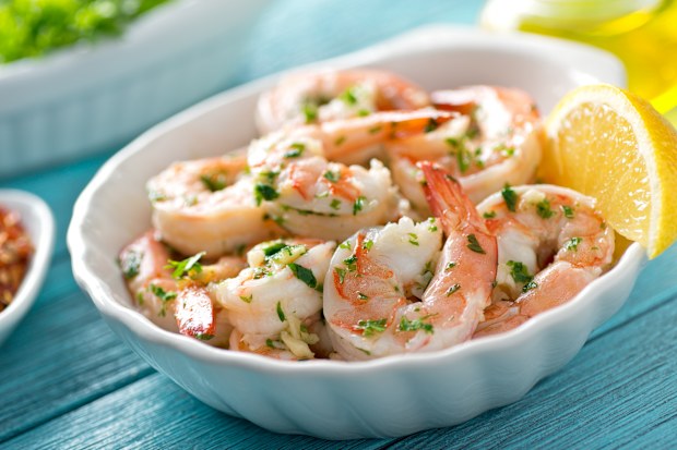 Bowl of prawns with lemon