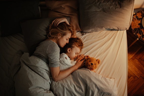 When speaking to children a<em></em>bout death, experts recommend using clear, ho<em></em>nest language.