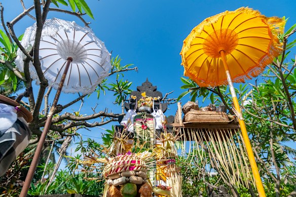 Shrine, Legian Beach, Bali.