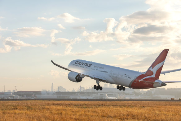 Qantas announced plans last week to restart international flights out of Sydney by Christmas.