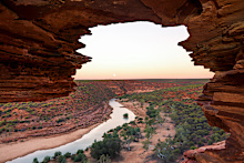 8. The Loop, Australia. This trail winds through Kalbarri National Park in WA, and climbs down the cliffs into the riverbed. It also passes Nature's Window which offers great views of the park. 
