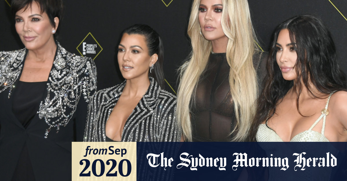 Kuwtk To Vogue How Kim Kardashian Shook Fashion S Snobbery