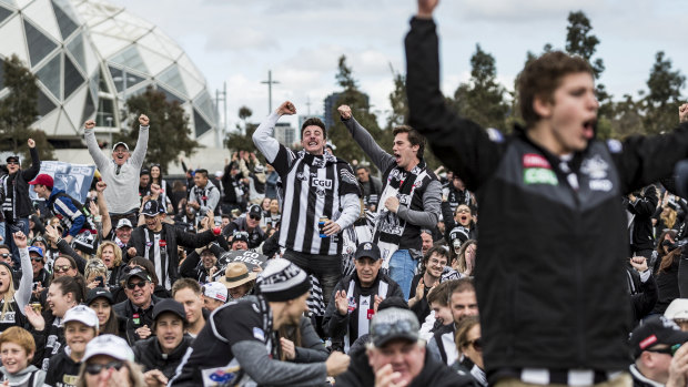 Early goals were greeted with ecstasy by Collingwood supporters.