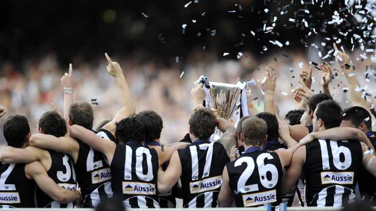 The victorious Magpies of 2010.
