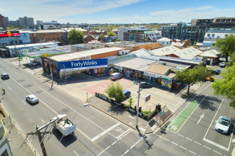 The 1484 sq m site at 317-327 Napier Street has a large car park out the front.