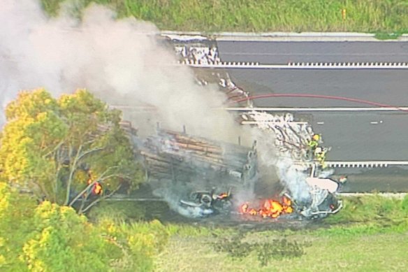 A man has died after a crash at Stony Creek. Pic: Ben Mihan, Australian Traffic Network 