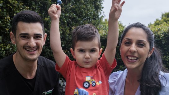 Amanda Elaro with her husband Luca Pomare and child Leo