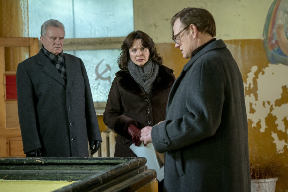 Emily Watson in the mini-series Chernobyl with Stellan Skarsgard and Jared Harris.