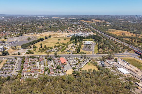 The state government is selling 706 and 760 Boronia Road, Wantirna. 