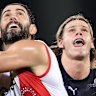 Brodie Grundy and Tom De Koning going head-to-head.