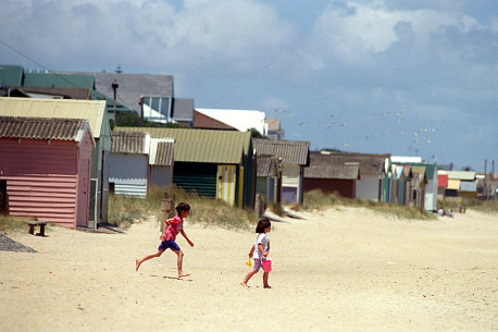 Similar to Brighton’s beach boxes, Edithvale is famous for its boat sheds.