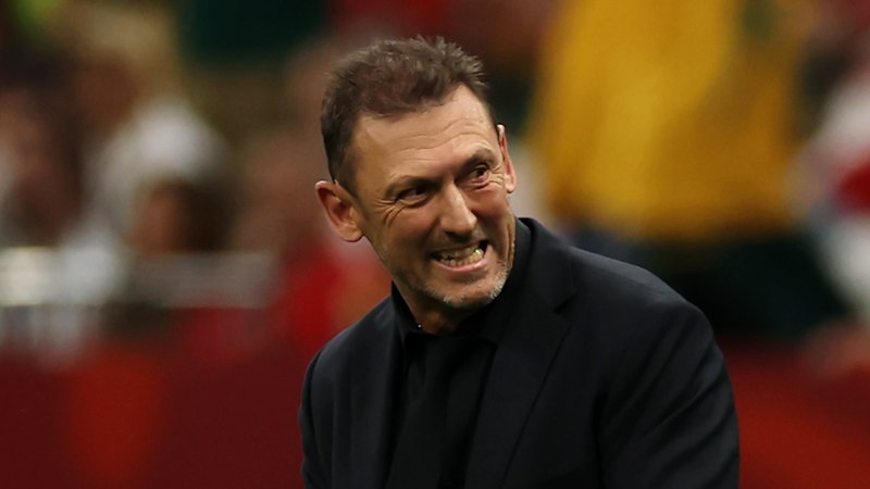 Time for change: Australian cricket selectors need to follow Tony Popovic’s lead