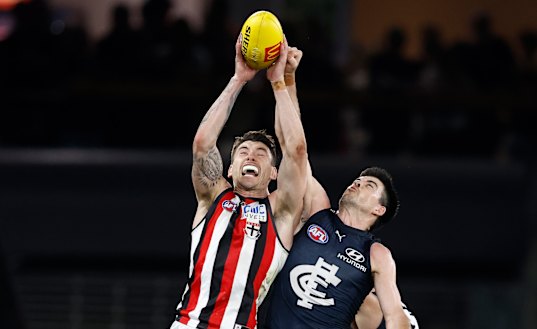 Josh Battle will exercise his unrestricted free agency rights to be a Hawk next season.