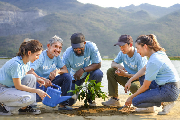 Some volunteer programs may include a holiday element or local tours during time off.